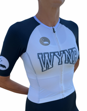 WOMEN'S - WYNR 2023 LUCEO sleeved triathlon suit